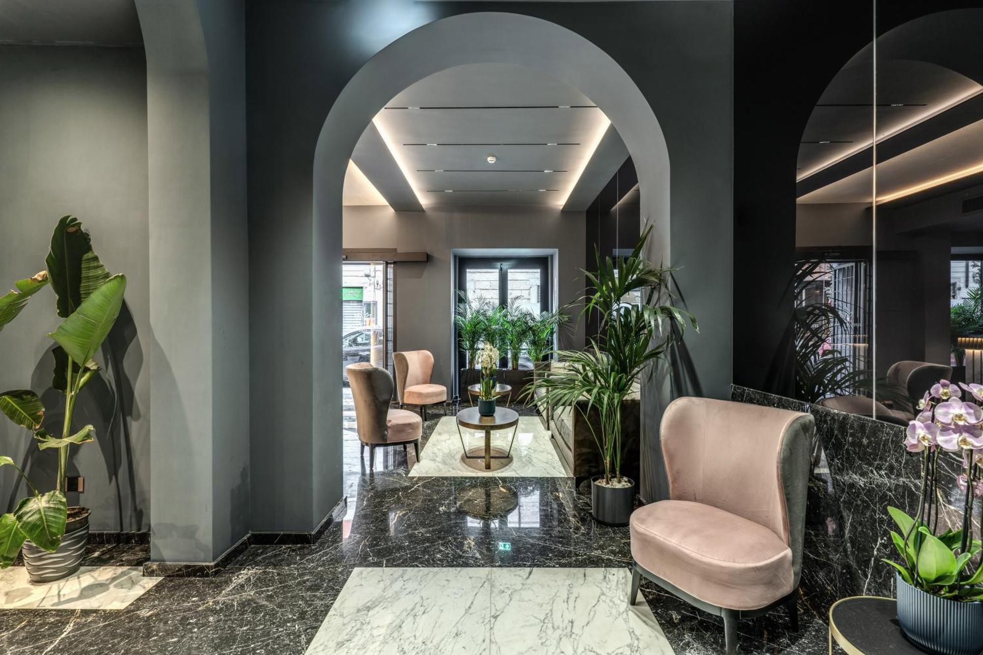 Cc Palace Hotel — Photos 1